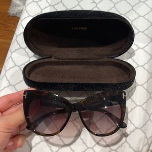 Tom Ford sunglasses Nika